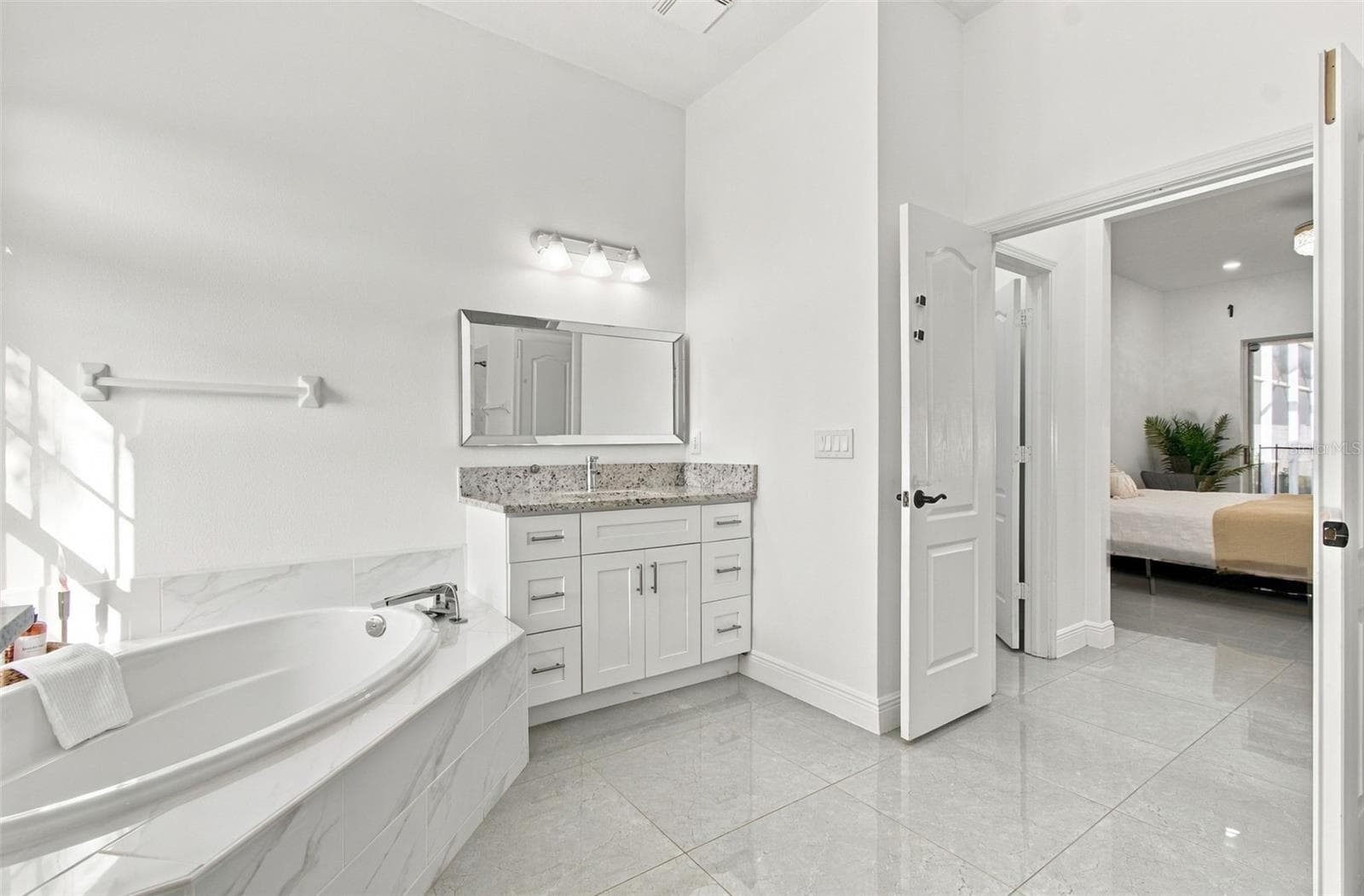 Single Family Residence at 20827 WOODVALE LN, LAND O LAKES, photo 34 of 97