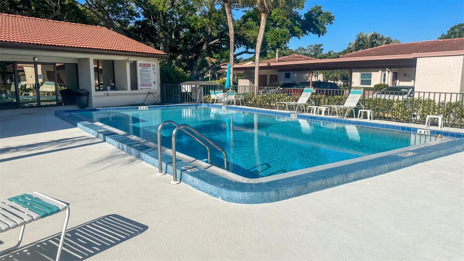 Community Pool - 1125 MONTROSE PL, DUNEDIN