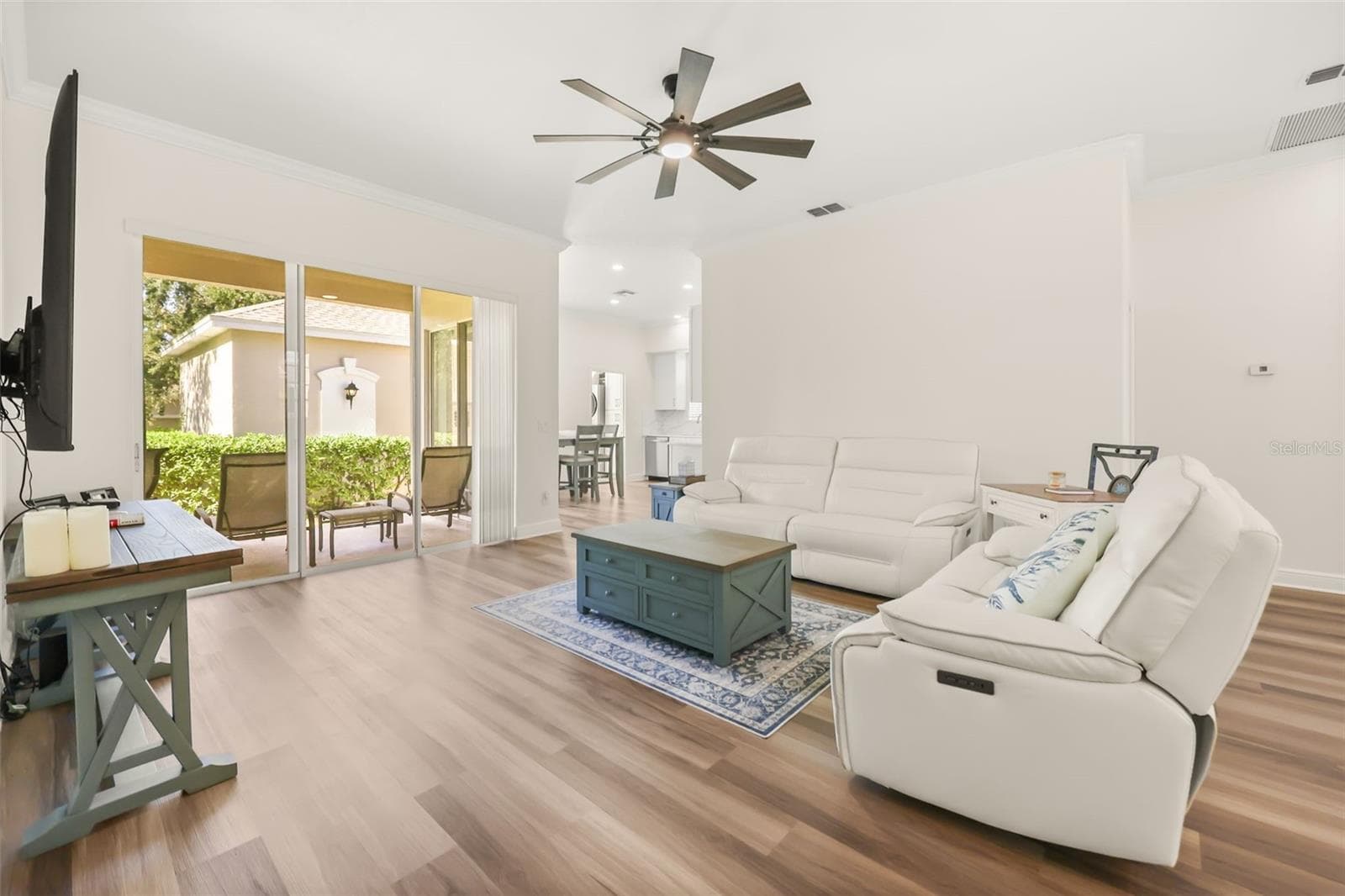 Single Family Residence at 7400 DEVEREAUX ST, KISSIMMEE, photo 5 of 33