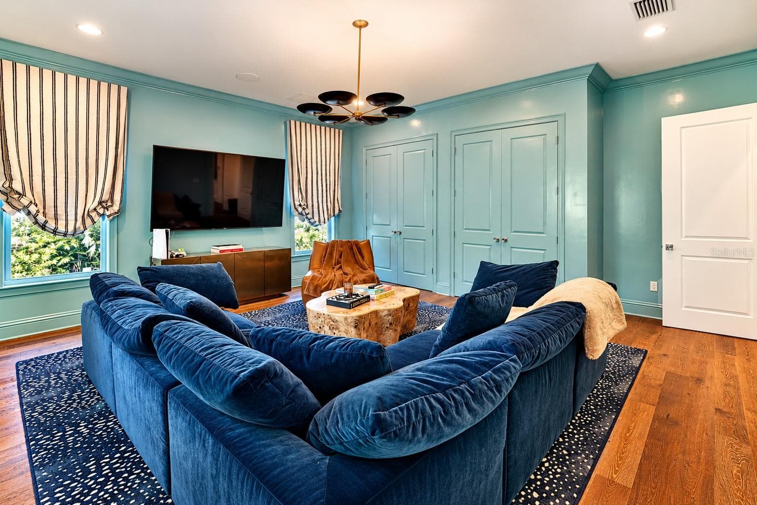 Bonus Room - 4807 W LONGFELLOW AVE, TAMPA