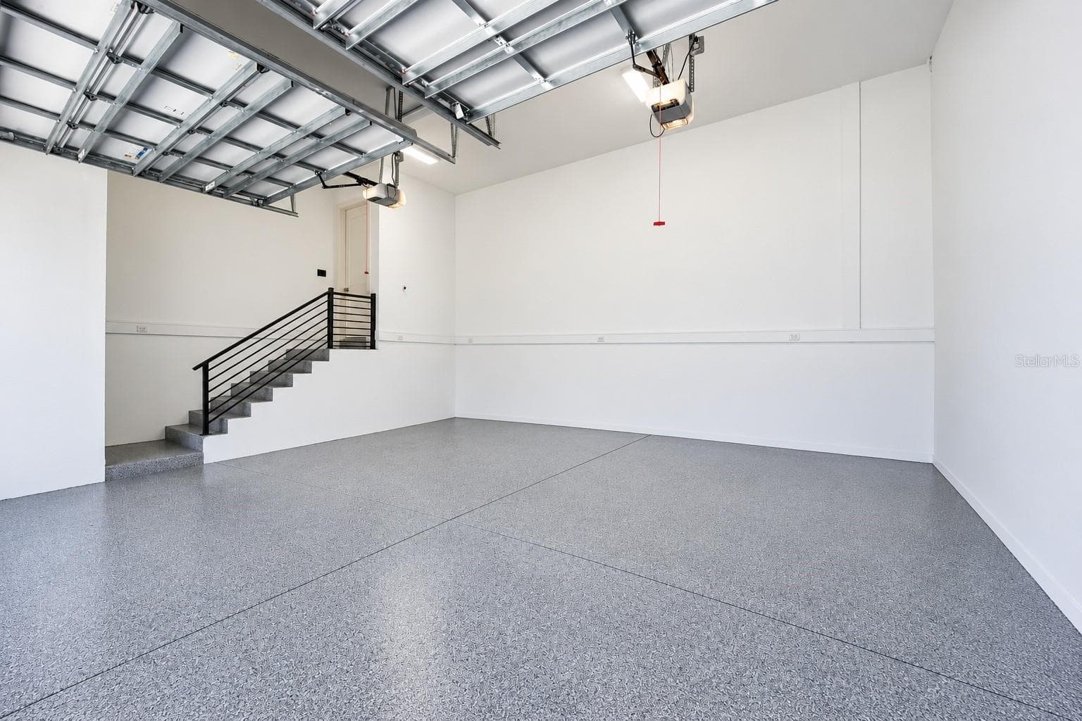 Garage - 4807 W LONGFELLOW AVE, TAMPA