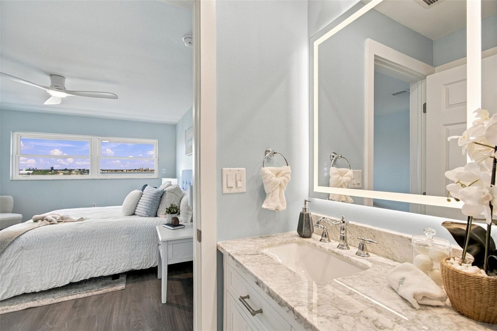 Condominium at 5555 GULF BLVD #419, ST PETE BEACH, photo 22 of 56