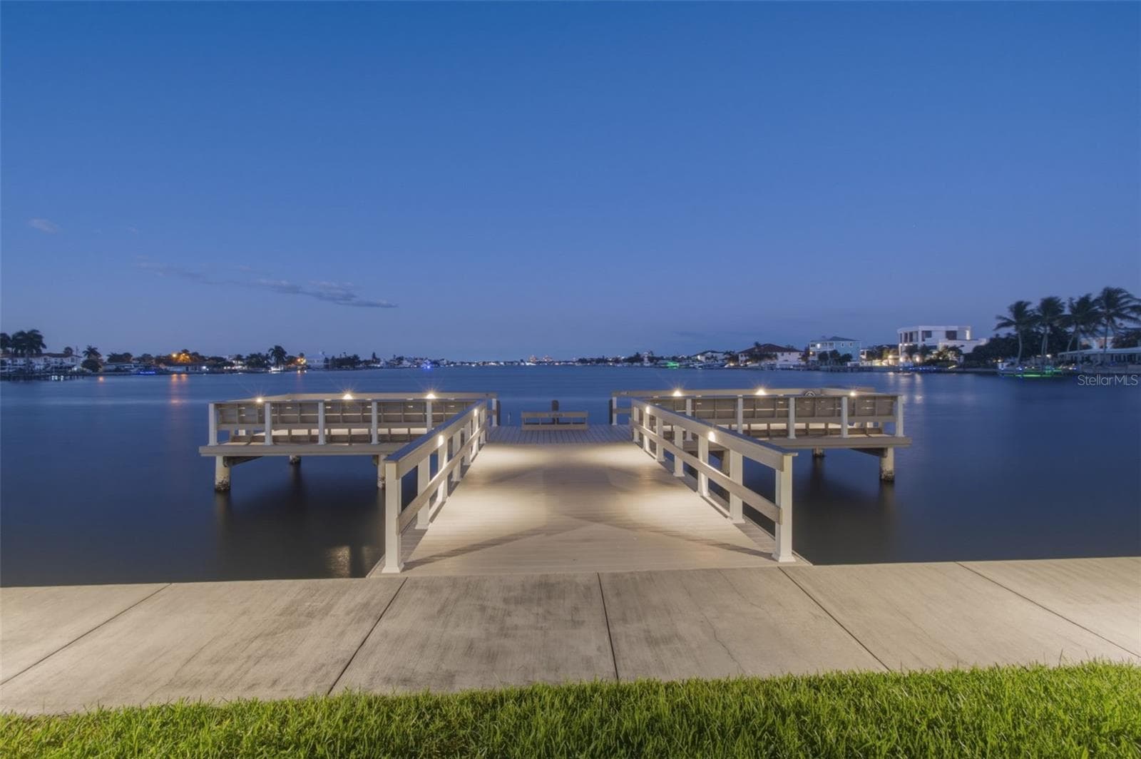 Condominium at 5555 GULF BLVD #419, ST PETE BEACH, photo 39 of 56