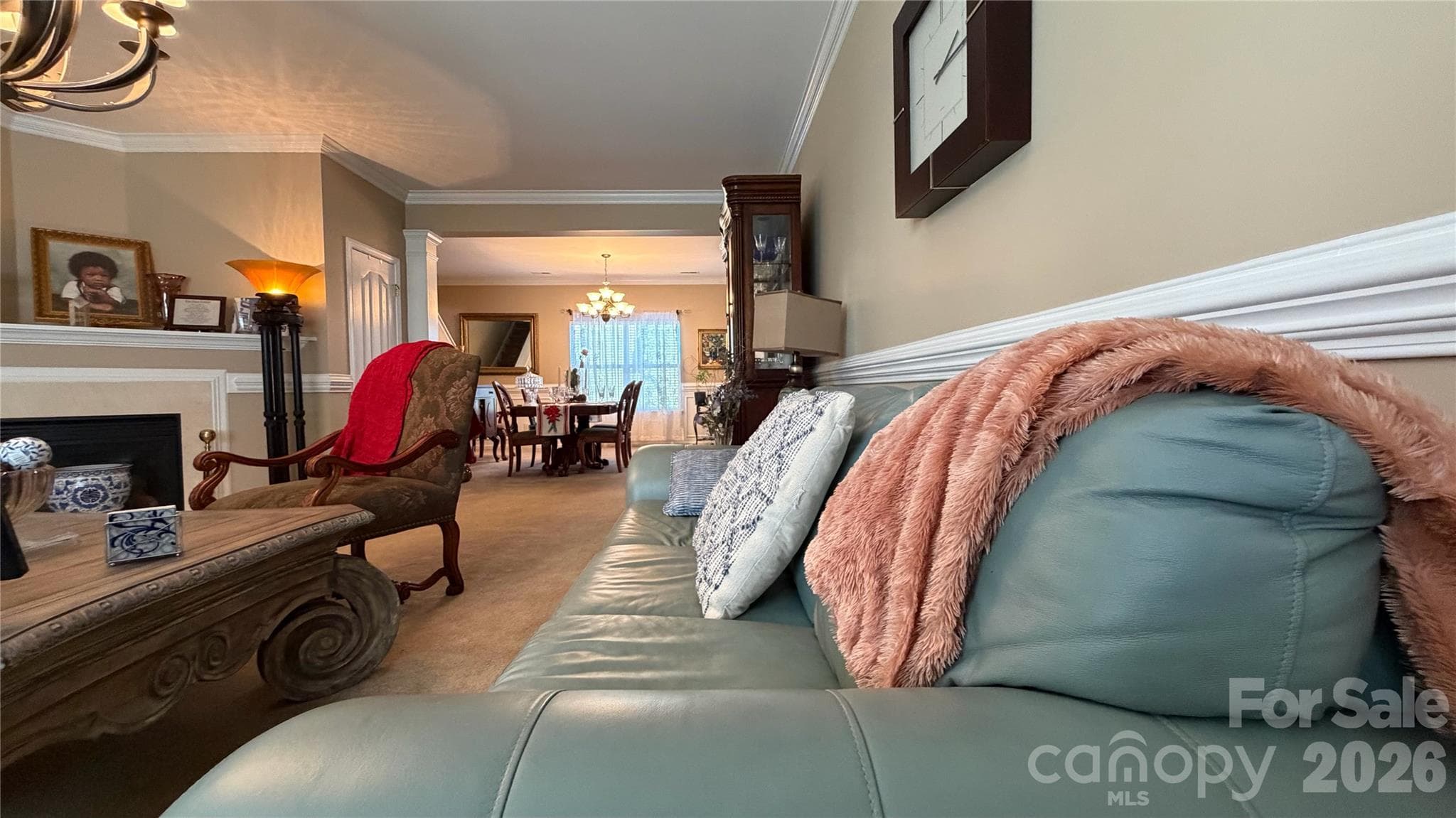Single Family Residence at 8428 Glaze Court, Charlotte, photo 6 of 25