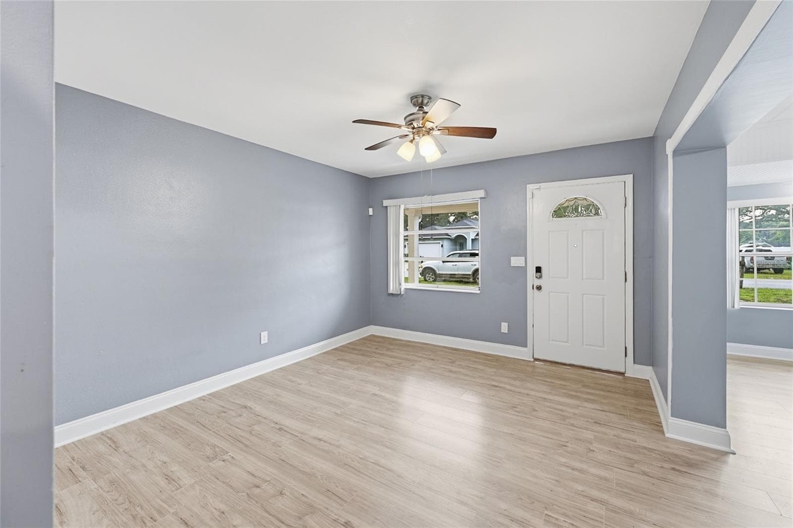 Single Family Residence at 8407 N NEWPORT AVE, TAMPA, photo 10 of 27