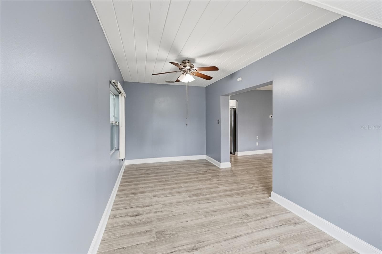 Single Family Residence at 8407 N NEWPORT AVE, TAMPA, photo 11 of 27