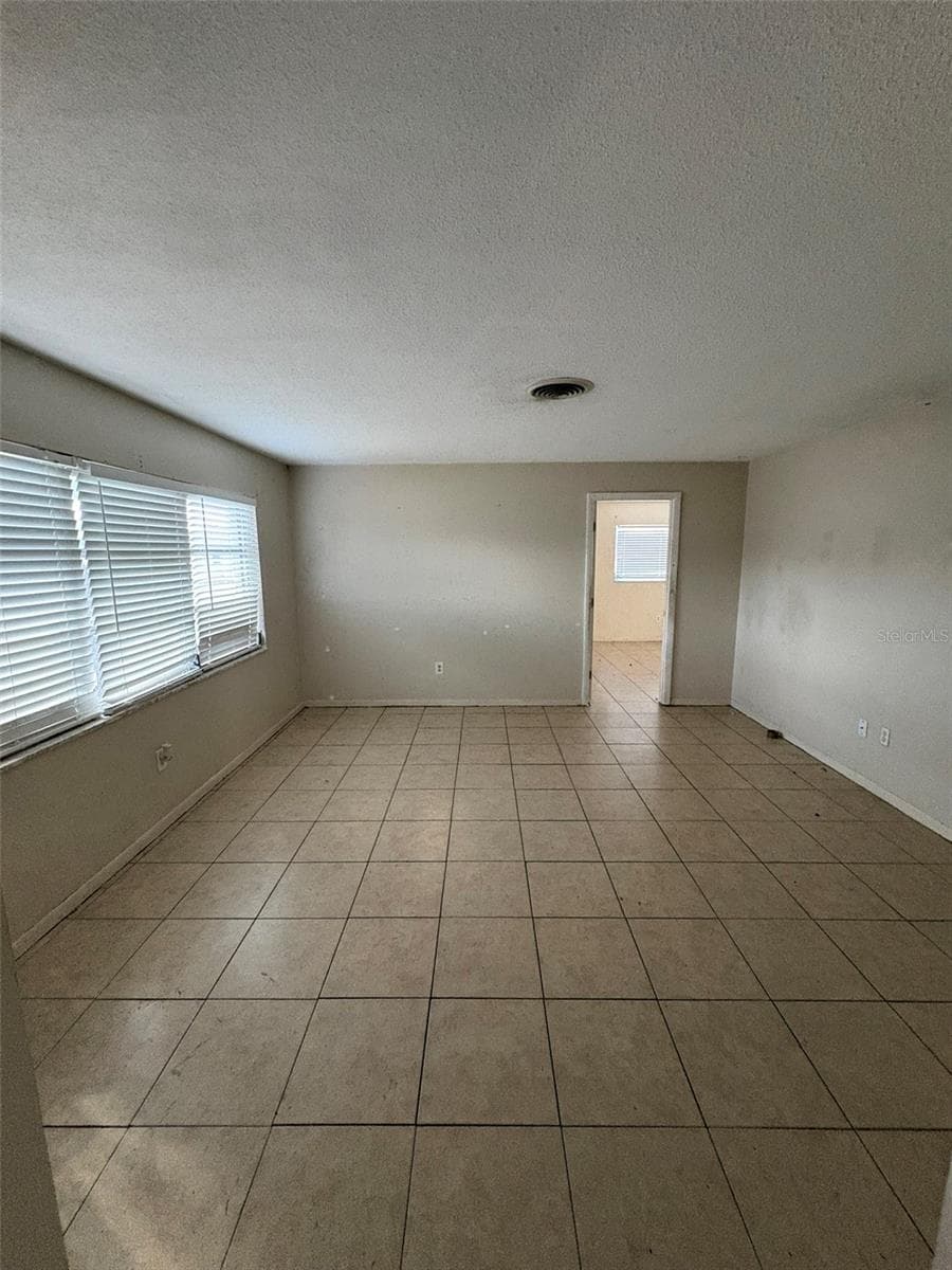 Single Family Residence at 13941 84TH TER, SEMINOLE, photo 3 of 15