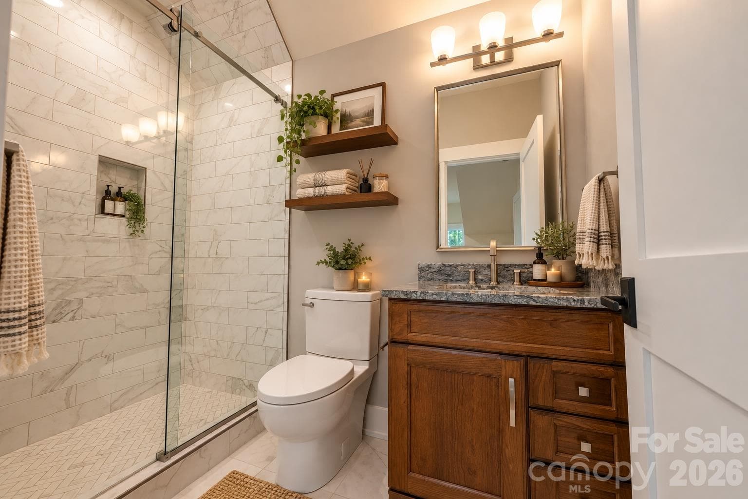 Upstairs Bath 2 - 676 Arlington Road, Waynesville