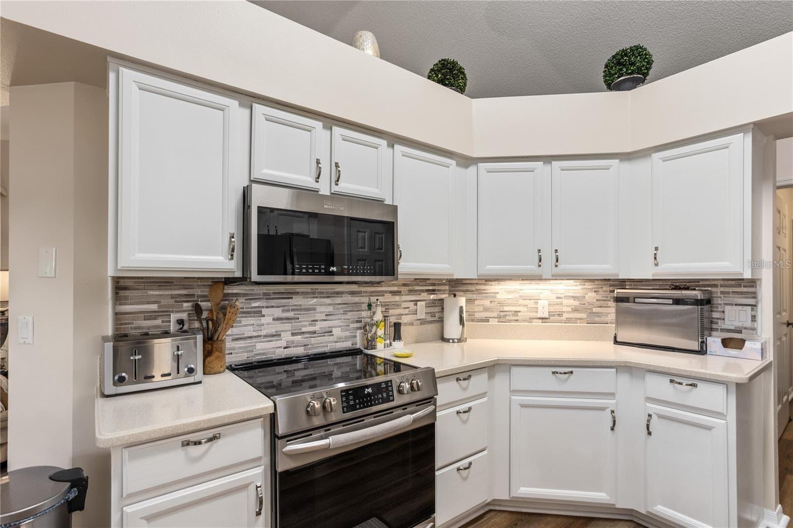 Kitchen - 25233 LOST OAK CIR, LEESBURG