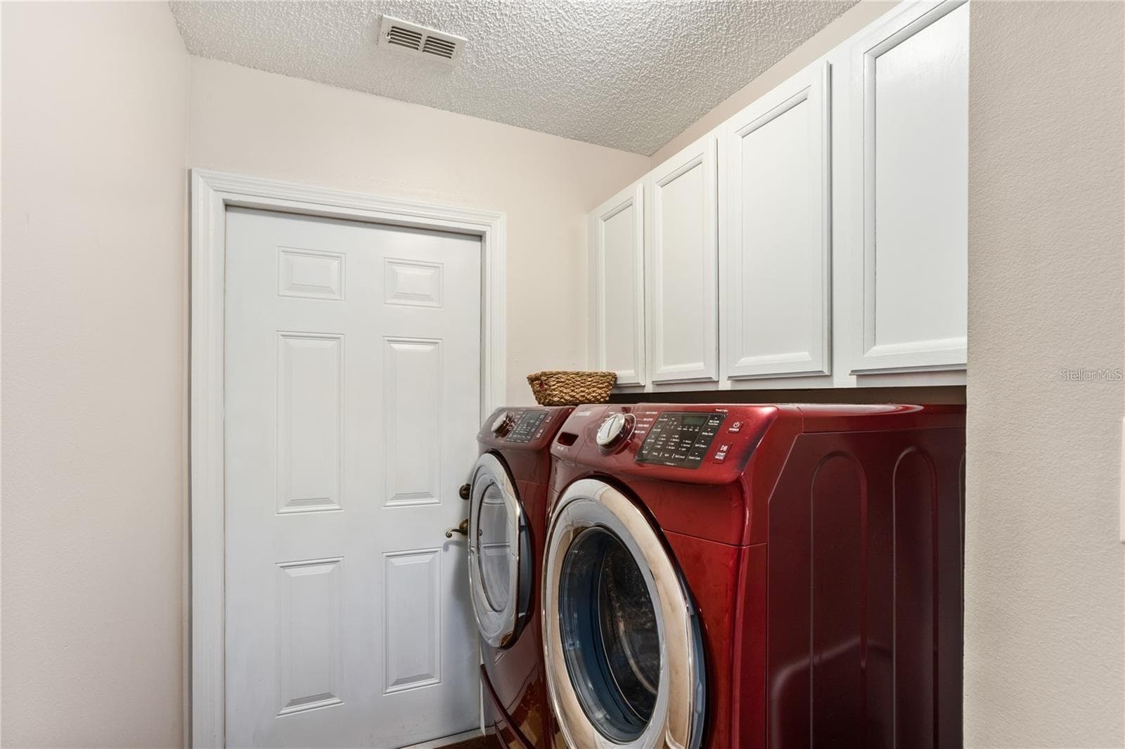 Laundry Room - 25233 LOST OAK CIR, LEESBURG
