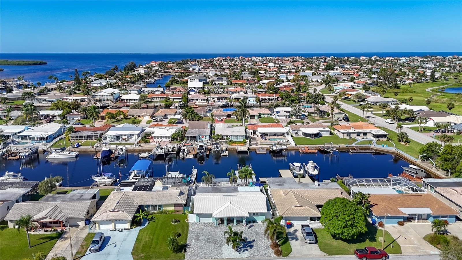 Deep water Canal - 4951 FORECASTLE DR, NEW PORT RICHEY