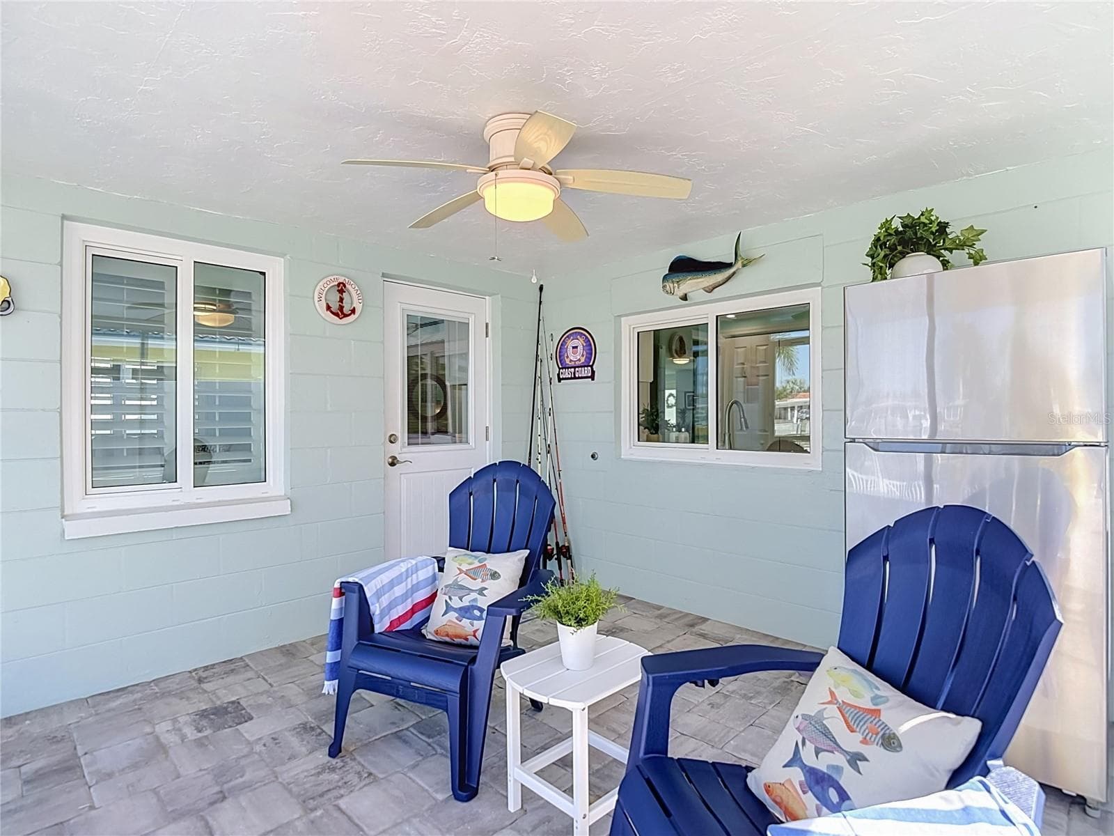 Screened in Patio - 4951 FORECASTLE DR, NEW PORT RICHEY