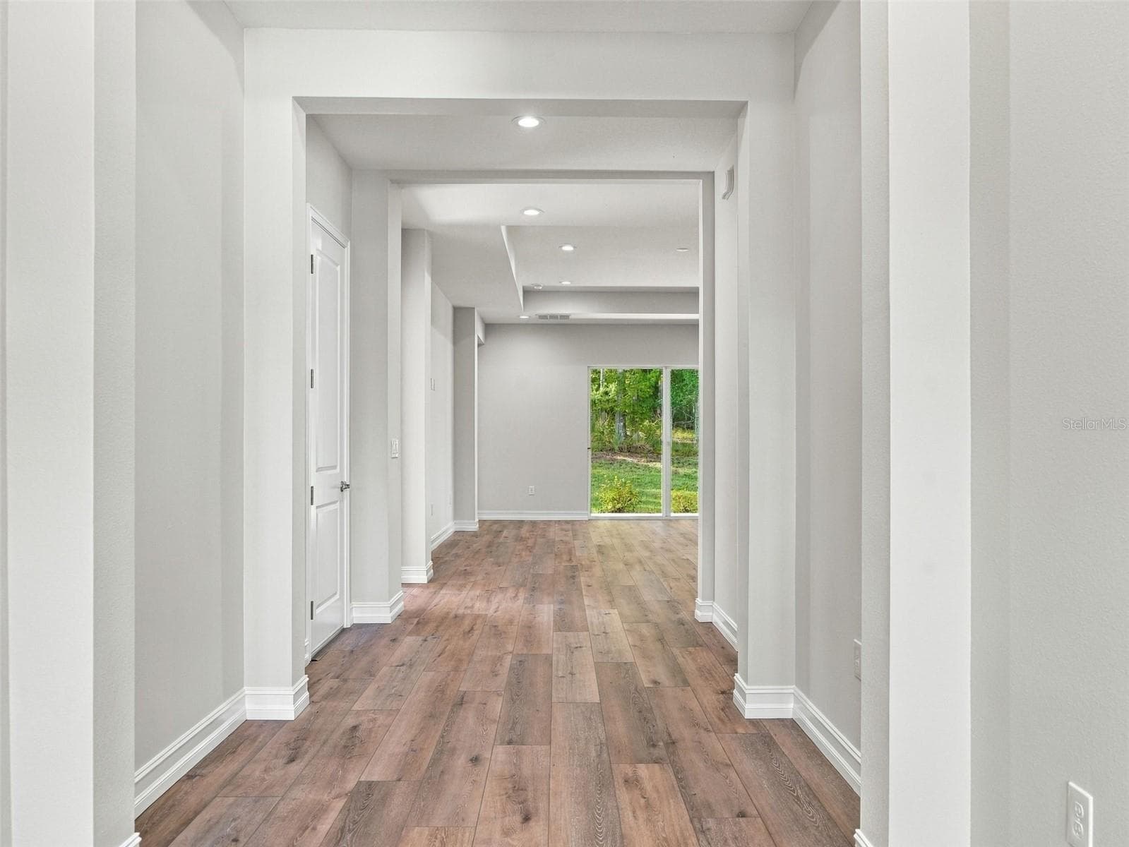 Single Family Residence at 3970 SOUTHERN VALLEY LOOP, BROOKSVILLE, photo 9 of 56