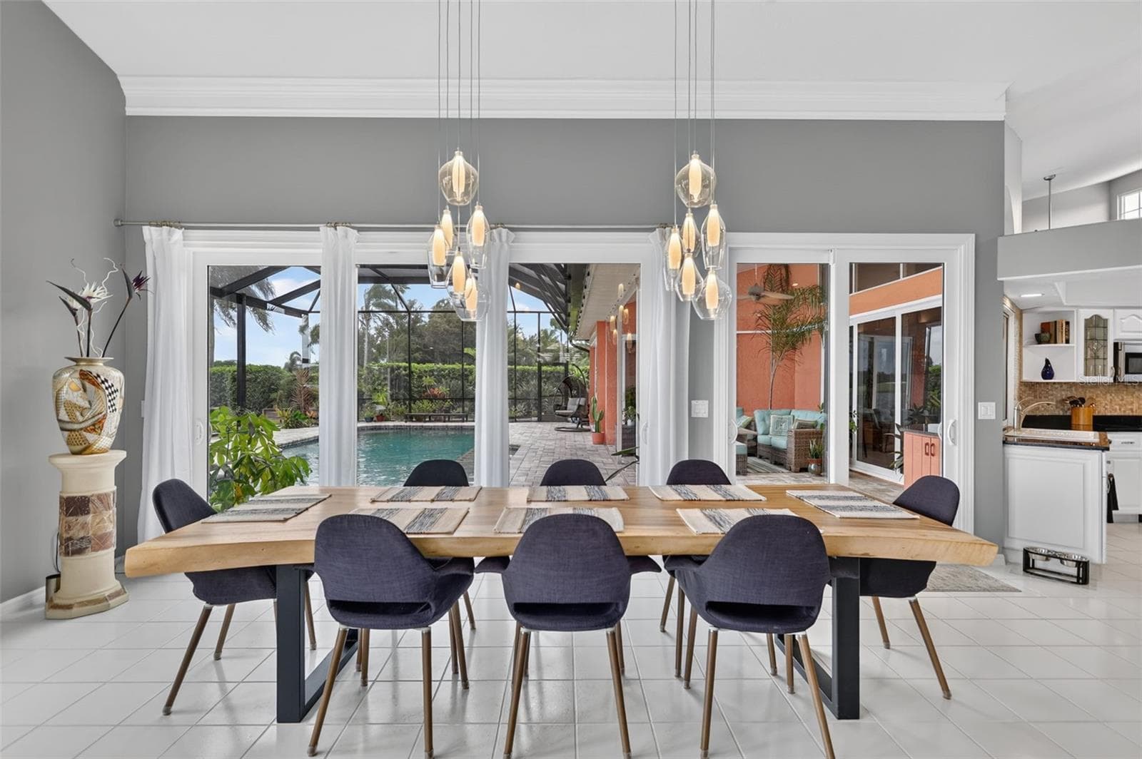 Pass the pepper please. - 8938 WILD DUNES DR, SARASOTA
