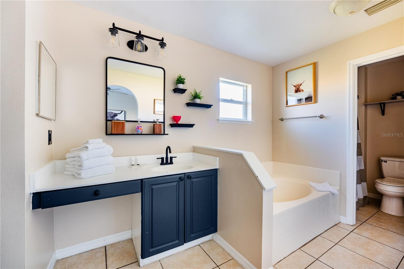 Single Family Residence at 331 MARQUEE DRIVE DR, KISSIMMEE, photo 6 of 31