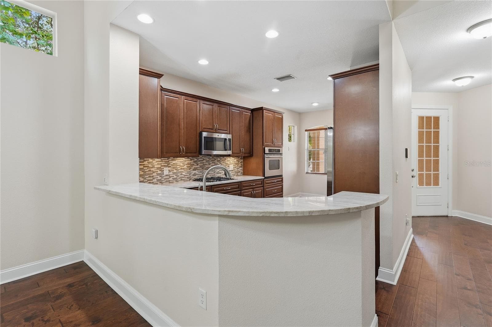 Breakfast Bar - 7323 GABERIA RD, NEW PORT RICHEY