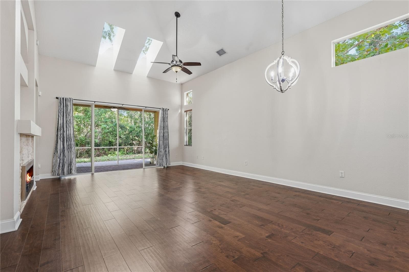 Living Room / Dining Room - 7323 GABERIA RD, NEW PORT RICHEY