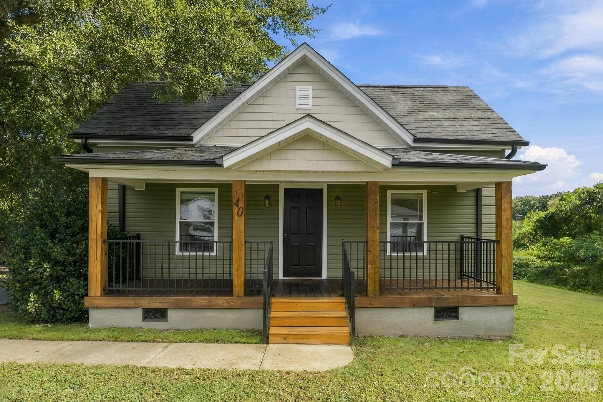 Welcome home! - 40 11th Street, Belmont