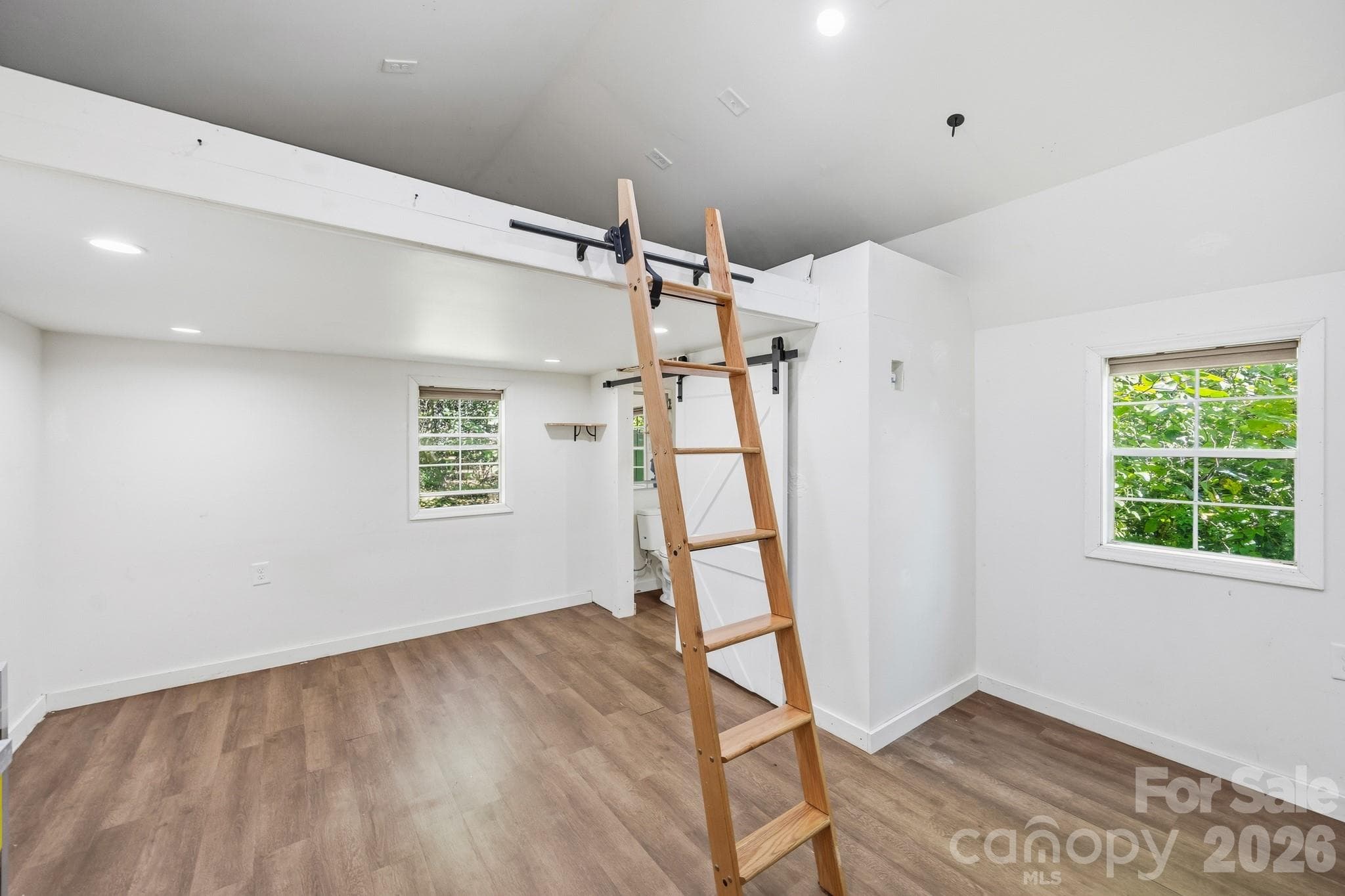 Detached guest suite - 40 11th Street, Belmont