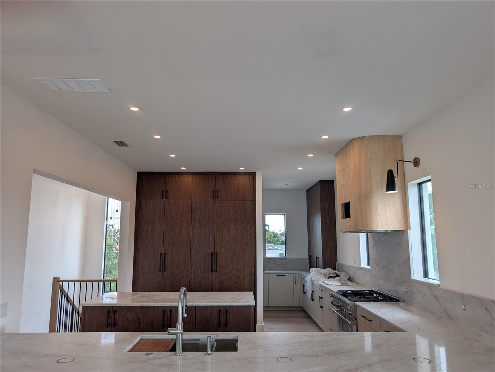 Single Family Residence at 4086 13TH LN NE, ST PETERSBURG, photo 6 of 51