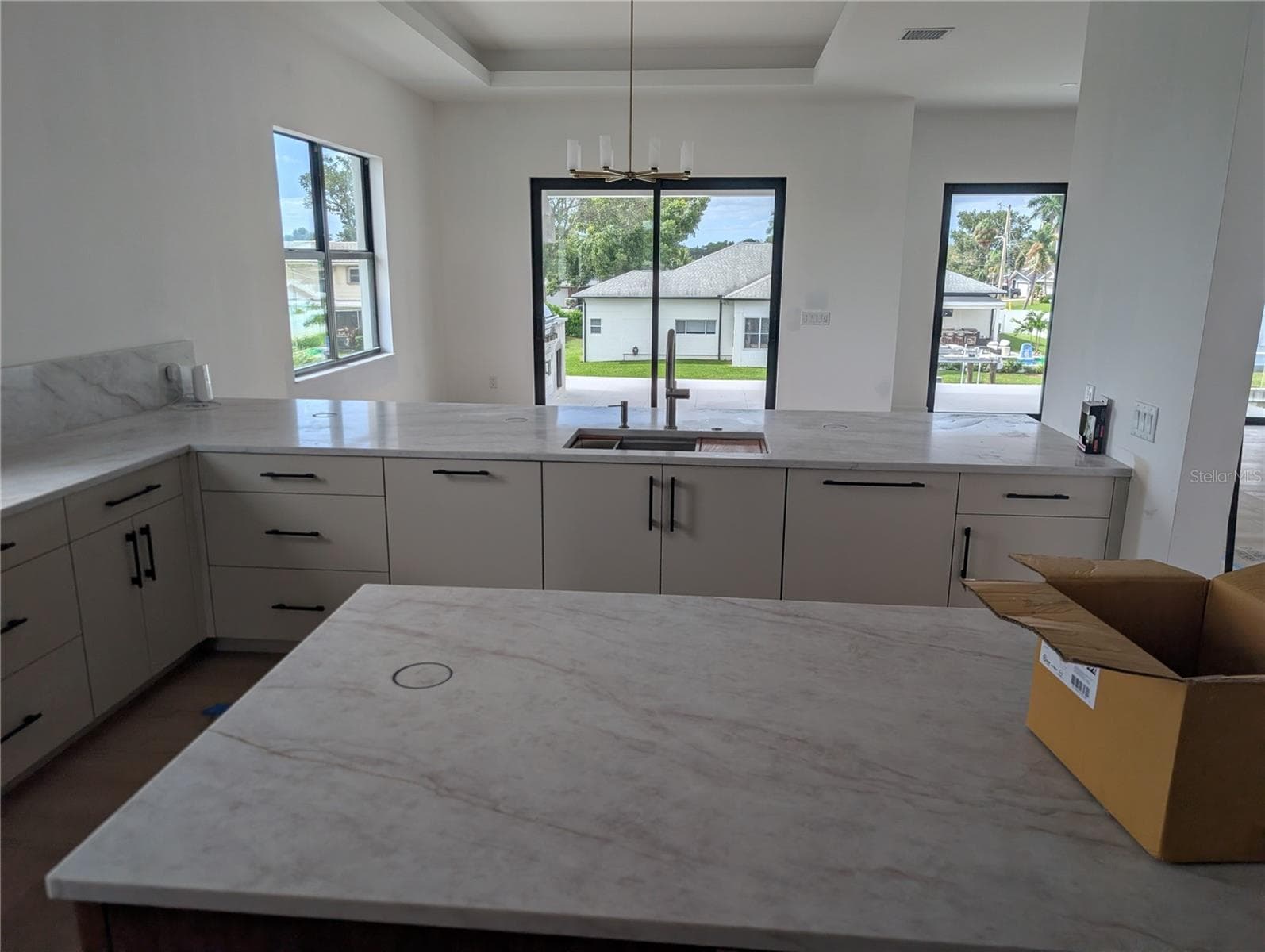Single Family Residence at 4086 13TH LN NE, ST PETERSBURG, photo 9 of 51