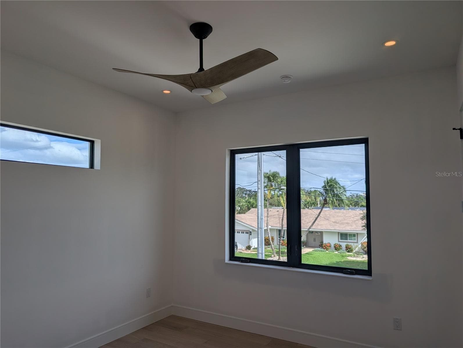 Single Family Residence at 4086 13TH LN NE, ST PETERSBURG, photo 24 of 51