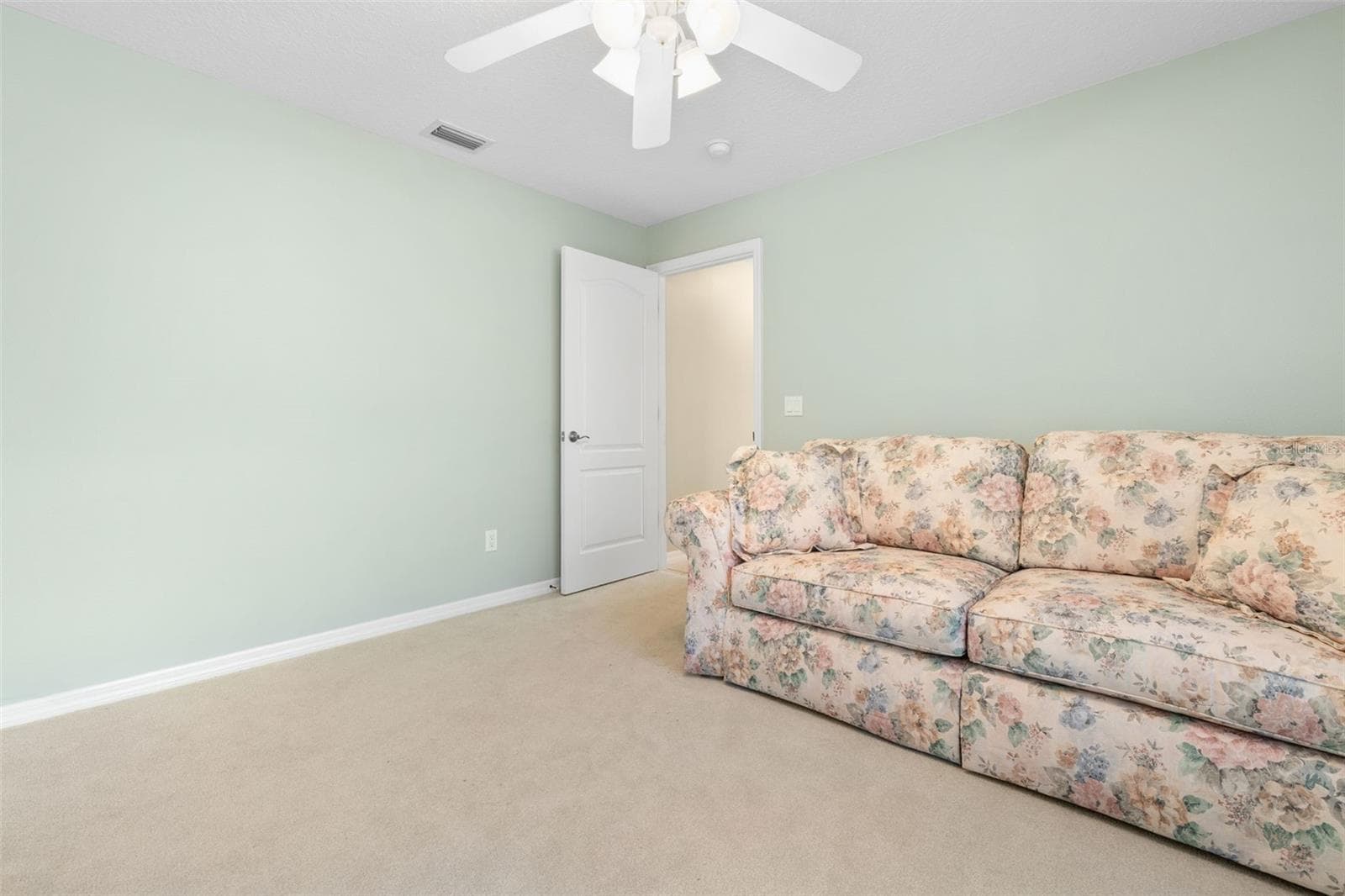 Single Family Residence at 18 FARSON LN, PALM COAST, photo 33 of 53