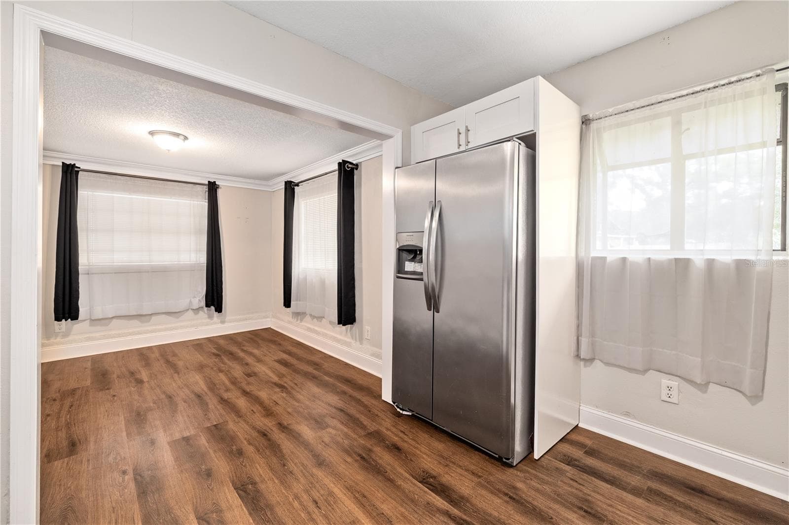 Single Family Residence at 14902 PINECREST RD, TAMPA, photo 6 of 39