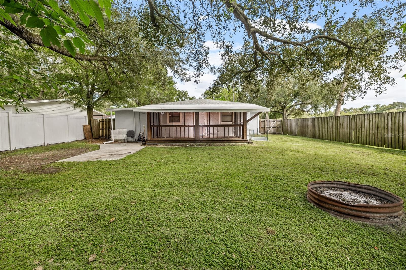 Single Family Residence at 14902 PINECREST RD, TAMPA, photo 28 of 39