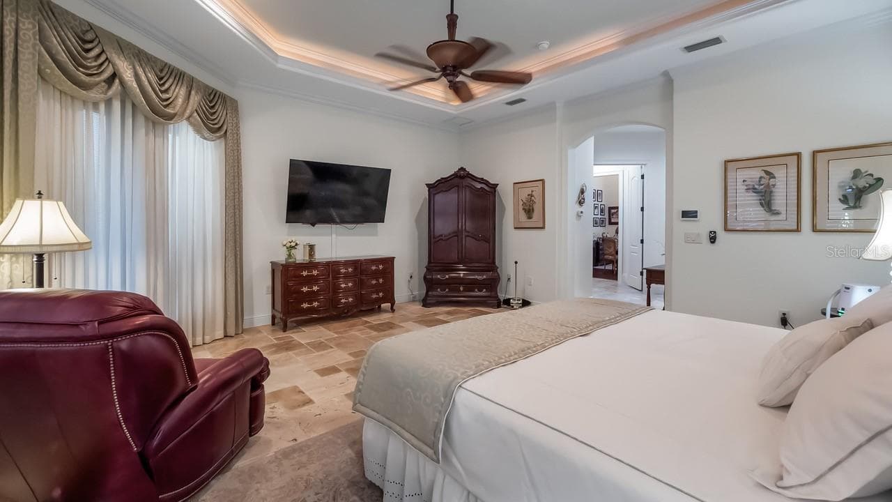 Single Family Residence at 9524 SAN FERNANDO CT, HOWEY IN THE HILLS, photo 24 of 67
