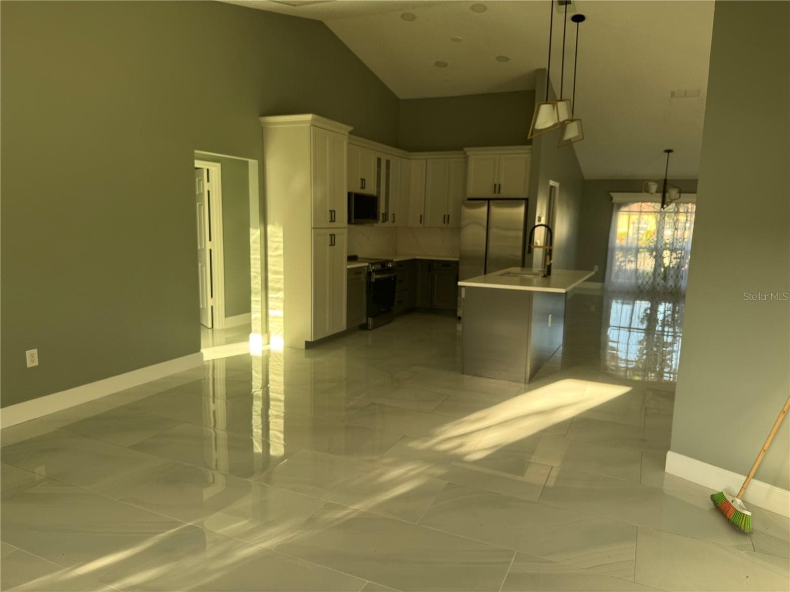 Single Family Residence at 5909 41ST ST E, BRADENTON, photo 6 of 14