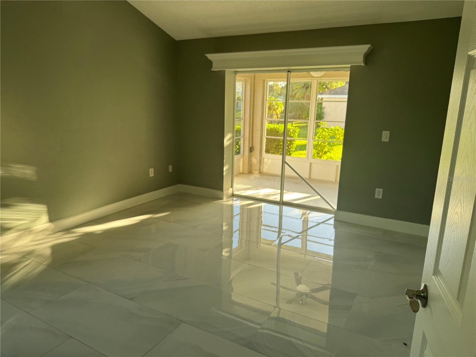 Single Family Residence at 5909 41ST ST E, BRADENTON, photo 11 of 14