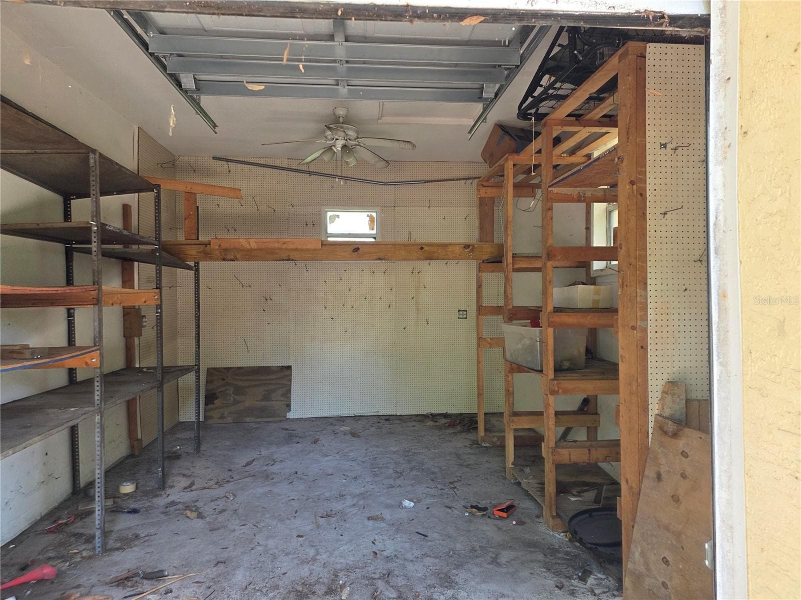 Interior Storage Space - 210 12TH ST W, PALMETTO