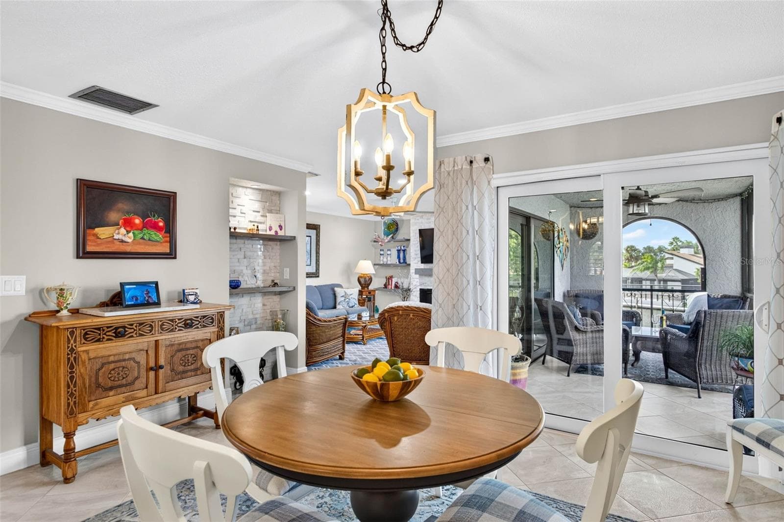 Condominium at 6326 GRAND BAHAMA CIR #F, TAMPA, photo 11 of 34