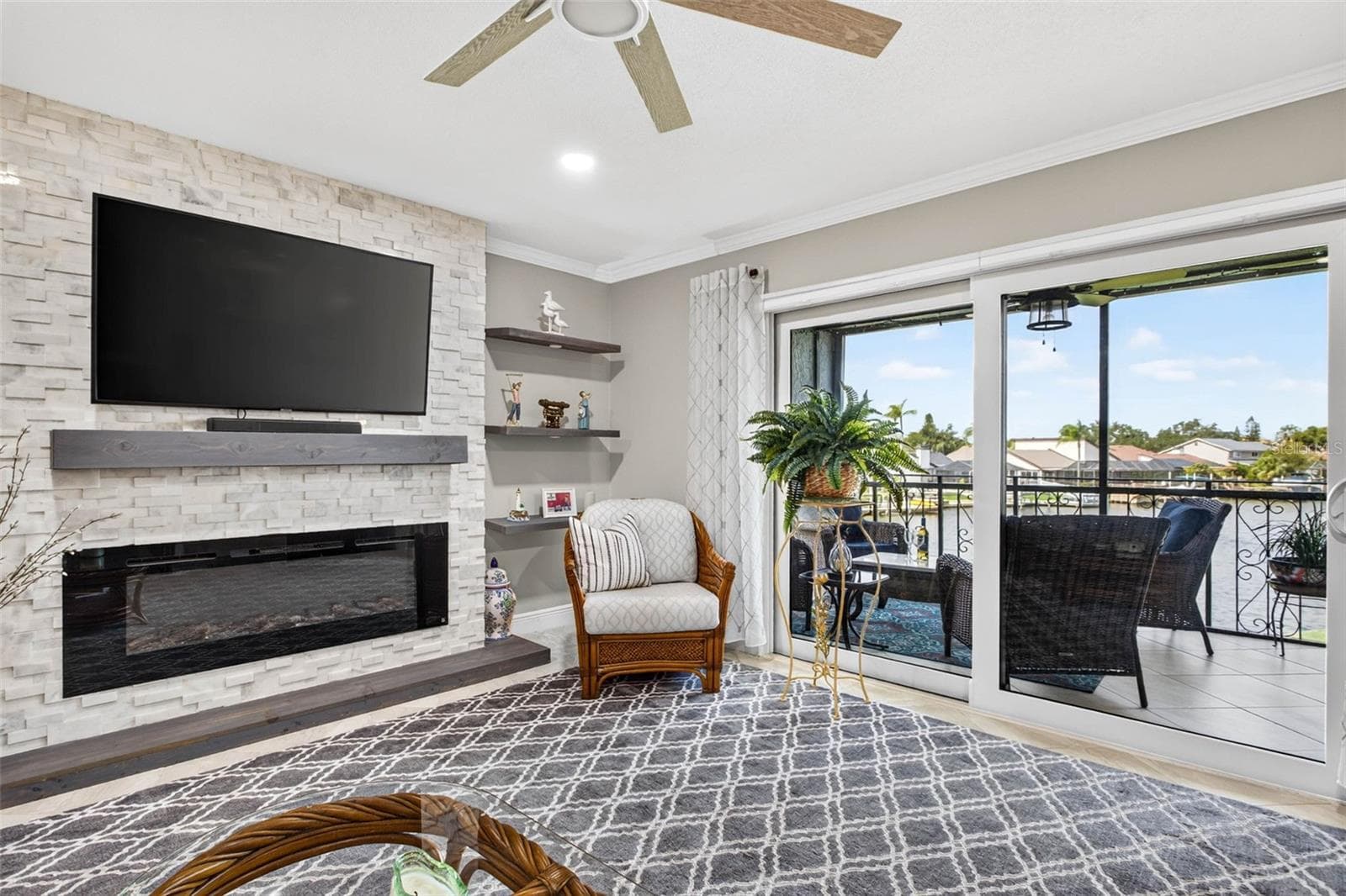 Condominium at 6326 GRAND BAHAMA CIR #F, TAMPA, photo 16 of 34
