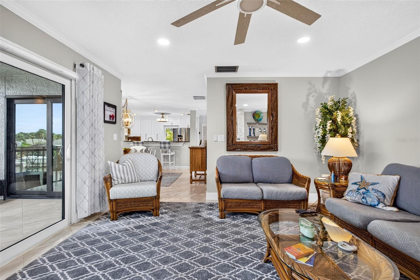 Condominium at 6326 GRAND BAHAMA CIR #F, TAMPA, photo 17 of 34