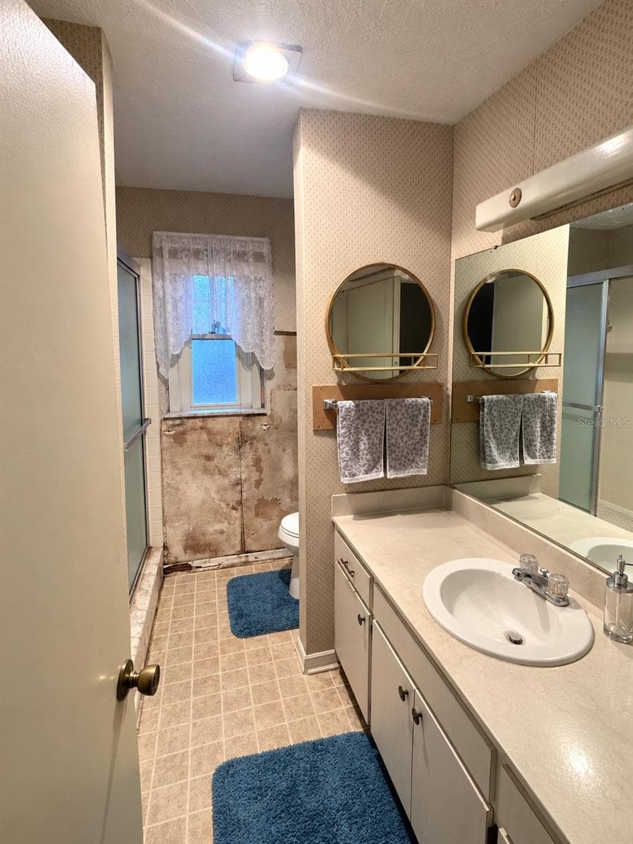 Guest Bathroom - 1731 COCO PALM CIR, SUN CITY CENTER