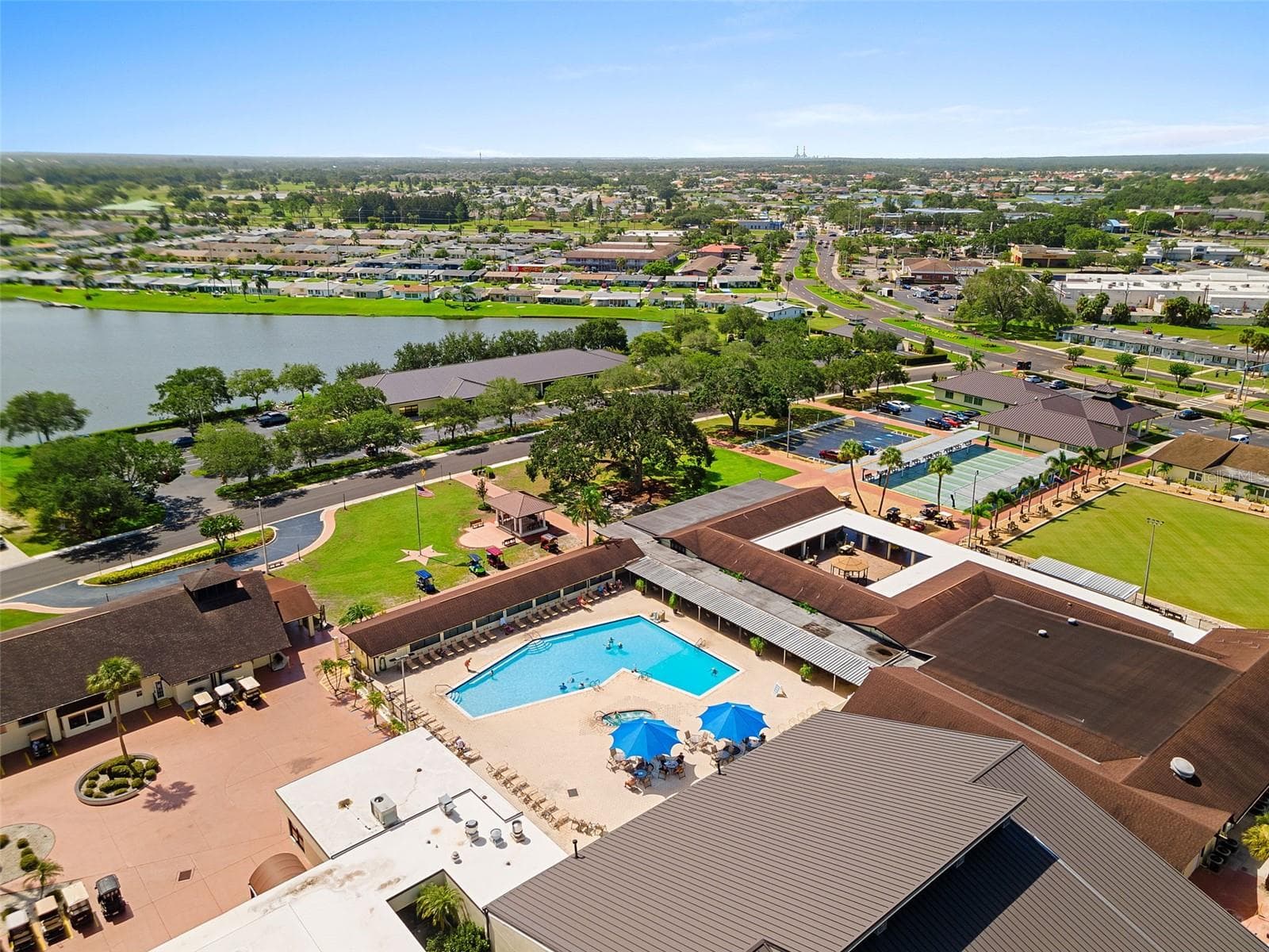 Single Family Residence at 1731 COCO PALM CIR, SUN CITY CENTER, photo 17 of 36