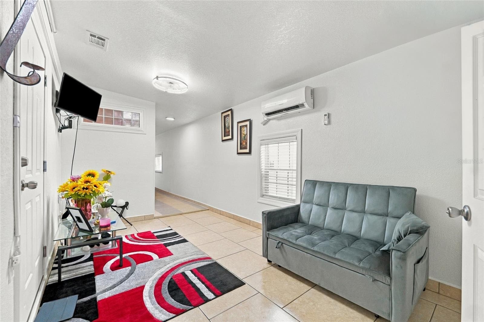 Single Family Residence at 1508 W KNOLLWOOD ST, TAMPA, photo 10 of 58