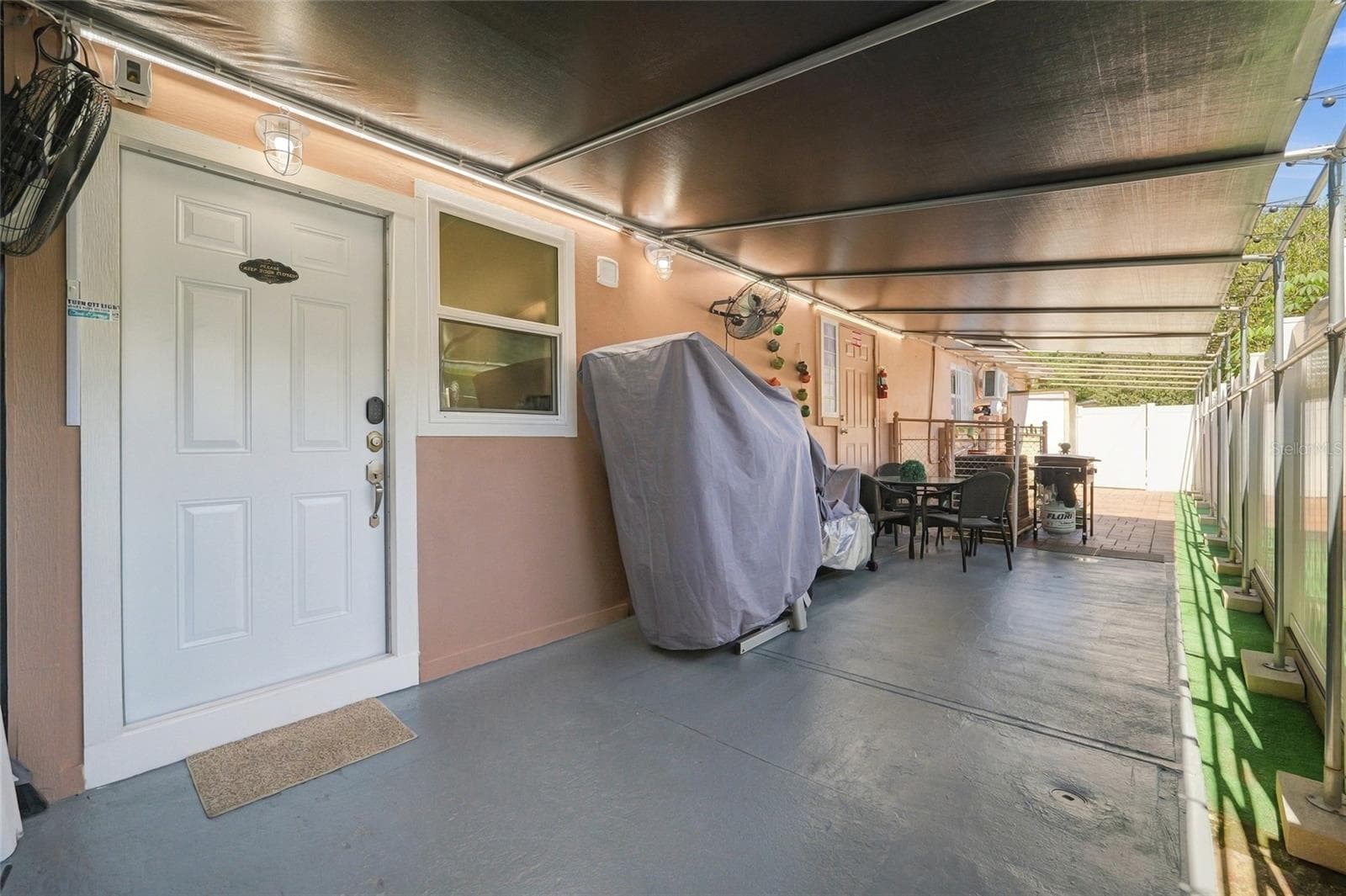 Single Family Residence at 1508 W KNOLLWOOD ST, TAMPA, photo 46 of 58