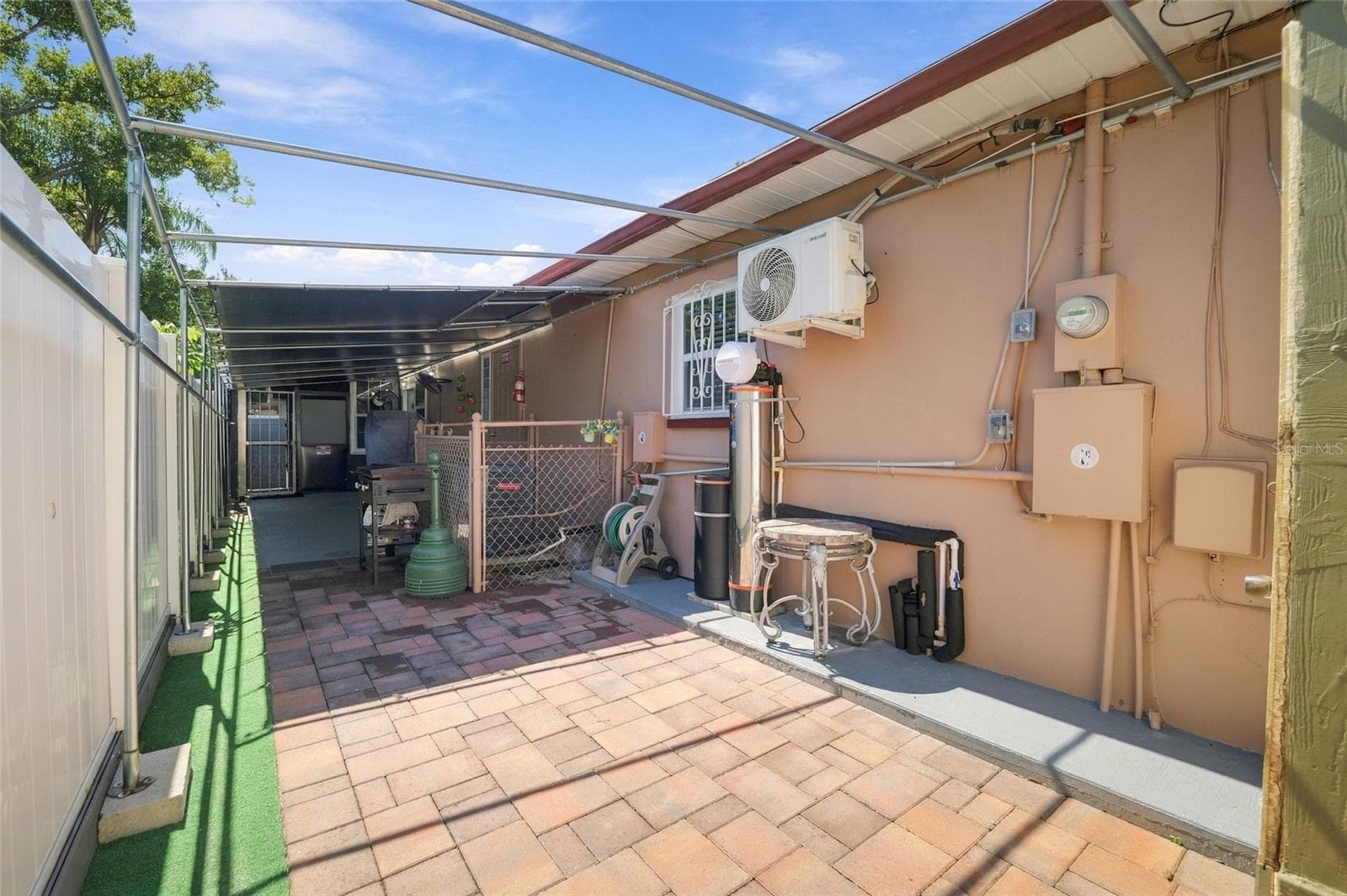 Single Family Residence at 1508 W KNOLLWOOD ST, TAMPA, photo 47 of 58