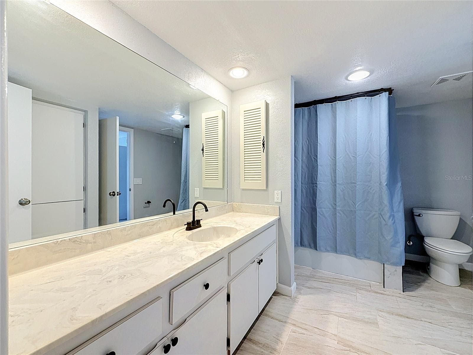 Primary Bathroom - 225 COUNTRY CLUB DR #E252, LARGO