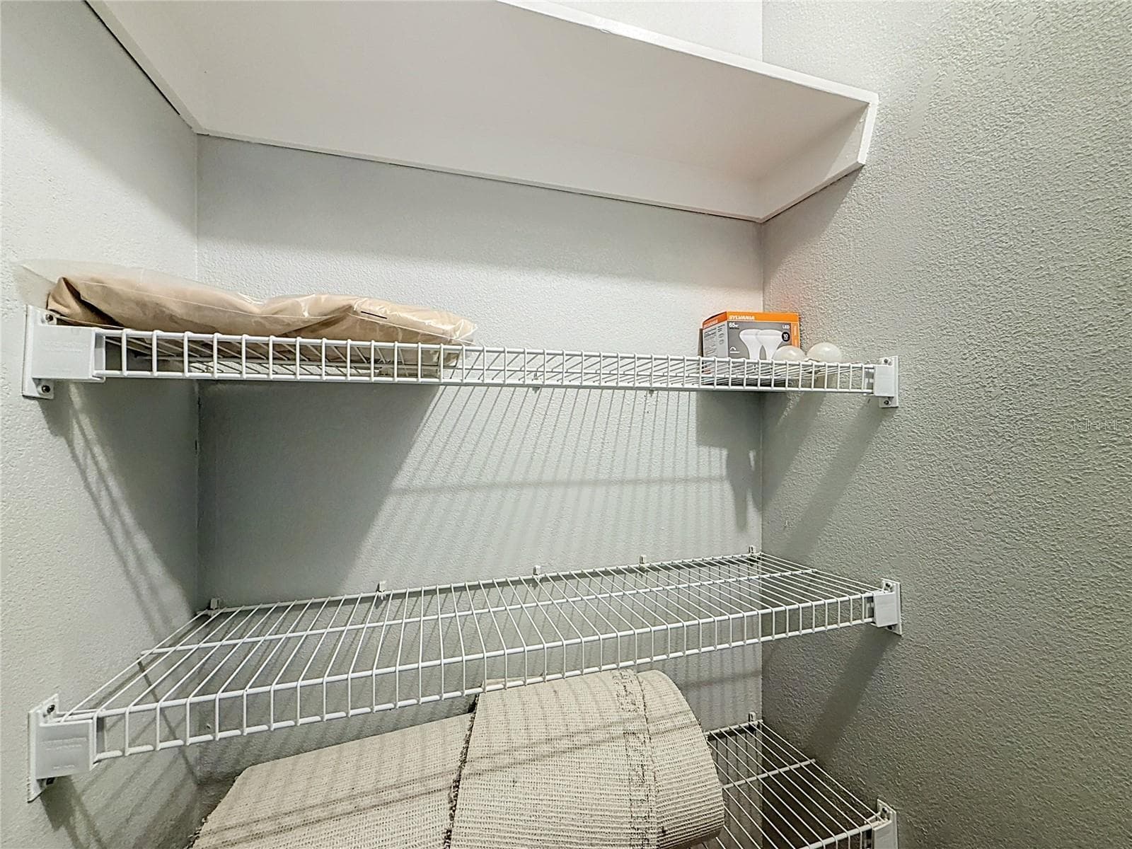 Linen Closet - 225 COUNTRY CLUB DR #E252, LARGO