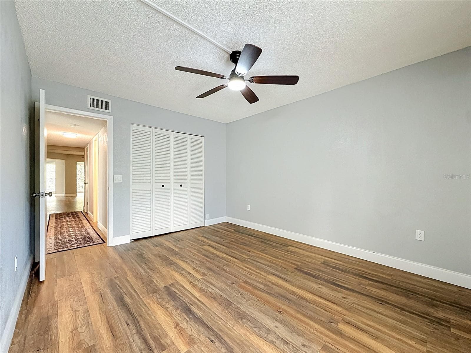 3rd bedroom or office / workout room - 225 COUNTRY CLUB DR #E252, LARGO