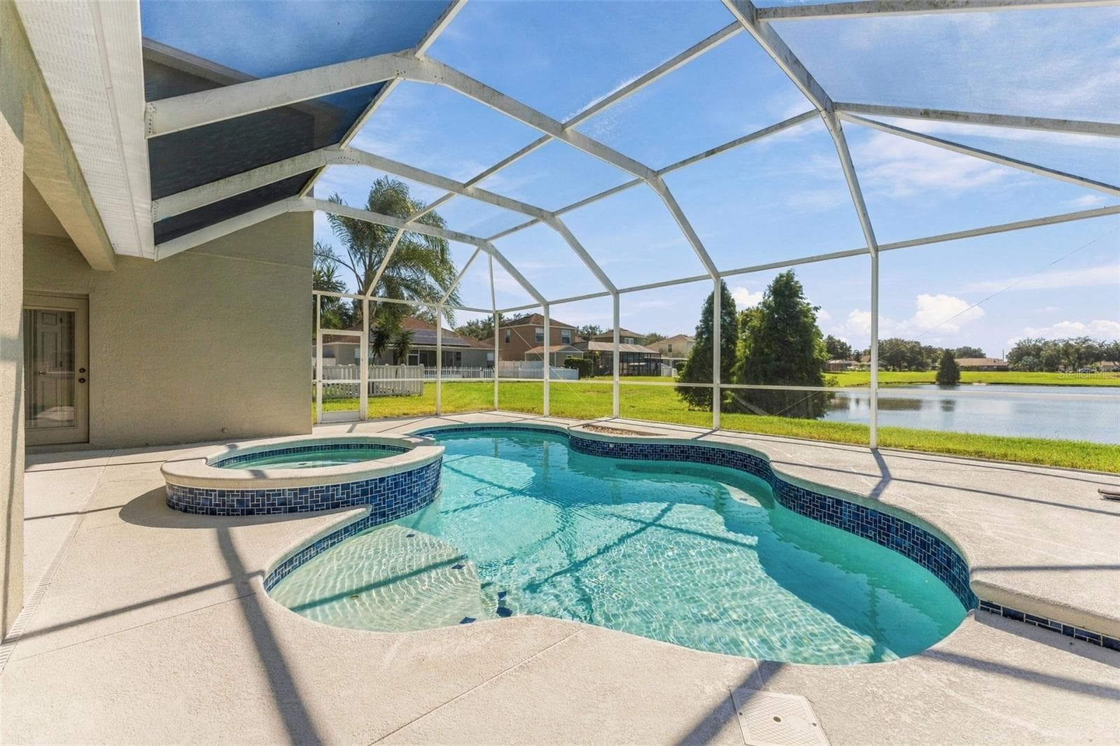 Single Family Residence at 11617 GROVE ARCADE DR, RIVERVIEW, photo 36 of 50