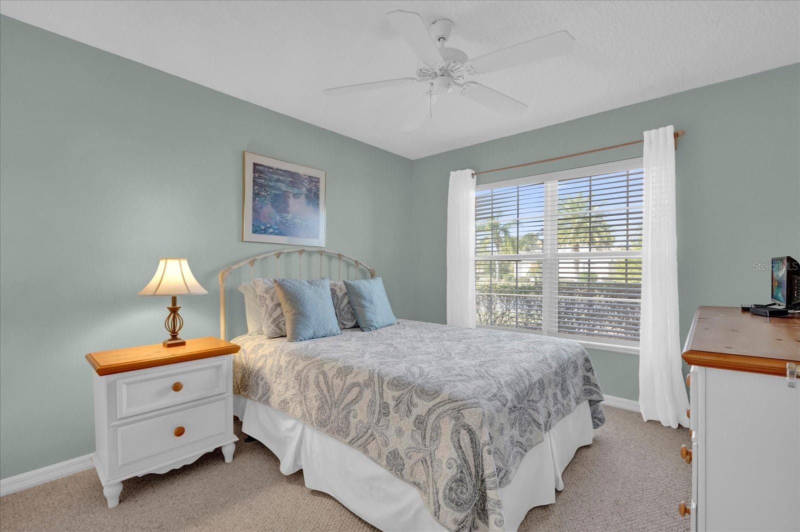 Single Family Residence at 2409 TAMARINDO DR, THE VILLAGES, photo 21 of 40