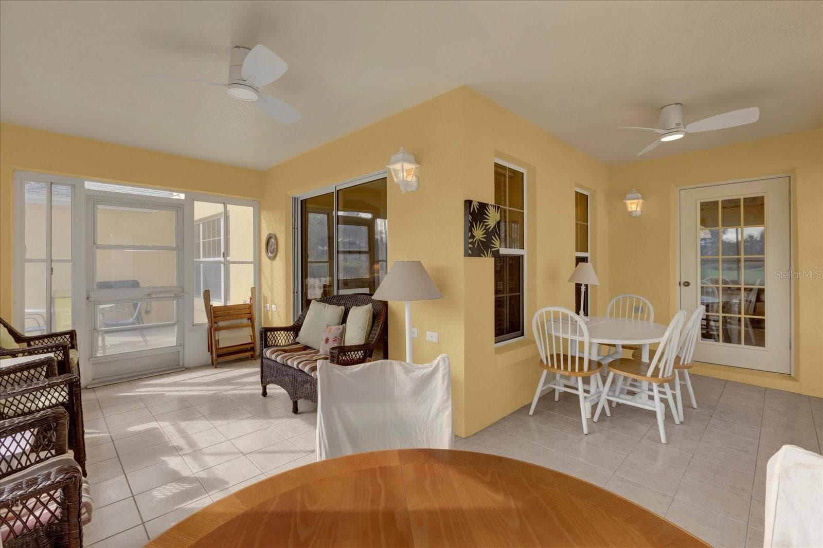 Single Family Residence at 2409 TAMARINDO DR, THE VILLAGES, photo 29 of 40