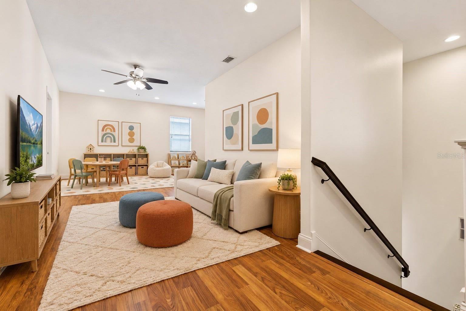Upstairs Landing / Rec Room - 2712 W GRAY ST, TAMPA