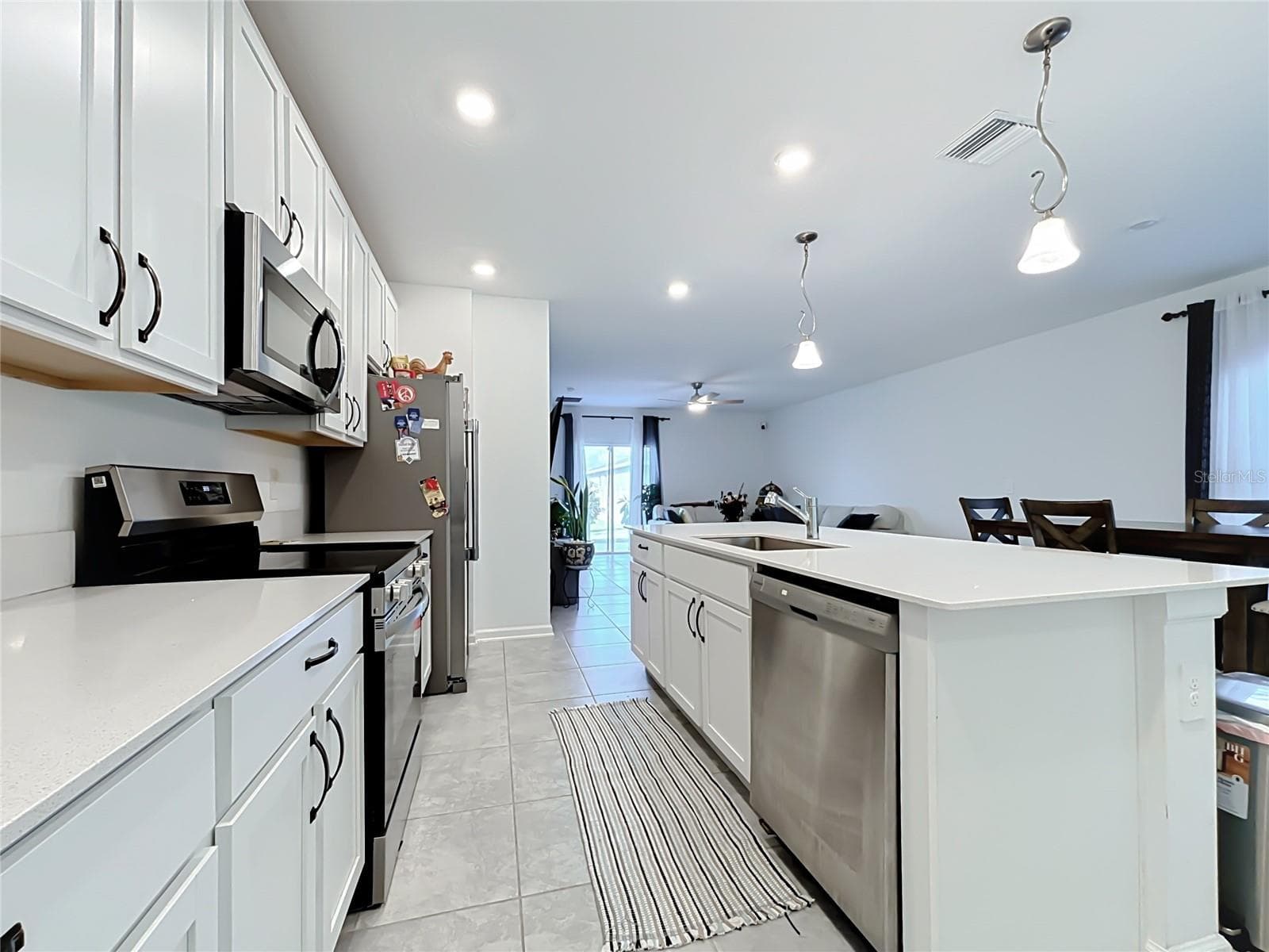 Single Family Residence at 4229 TWISTED TWIG BND, KISSIMMEE, photo 5 of 41