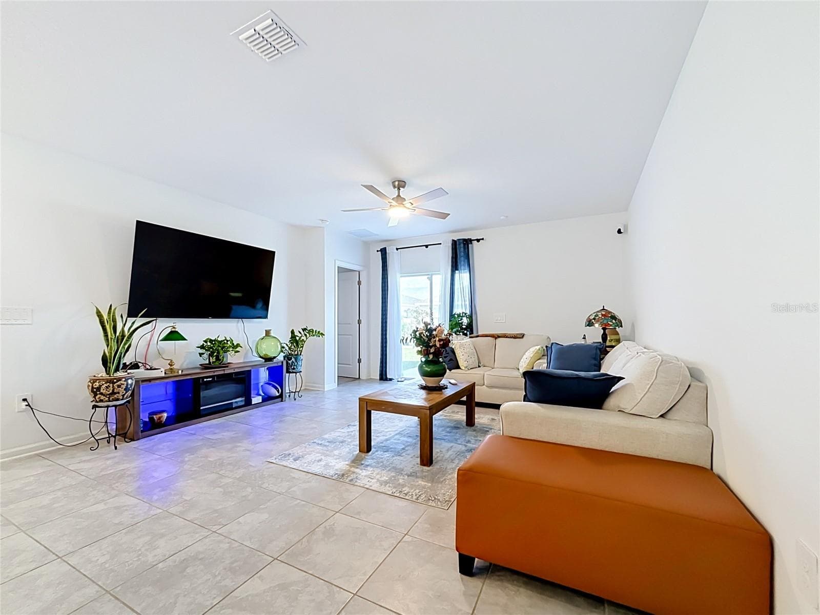 Single Family Residence at 4229 TWISTED TWIG BND, KISSIMMEE, photo 12 of 41